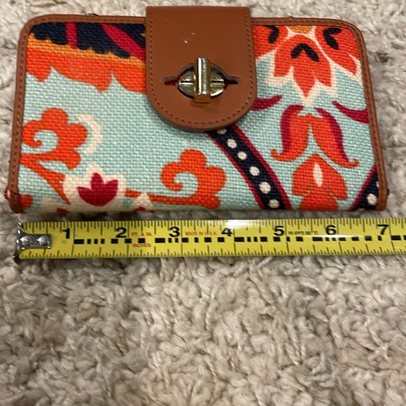 SPARTINA LINEN/LEATHER WALLET - Picture 7 of 10